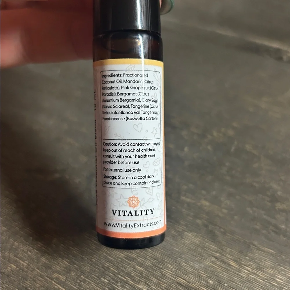 Vitality Essential‎ Oils - Happy - Kids Blend rollerball applicator